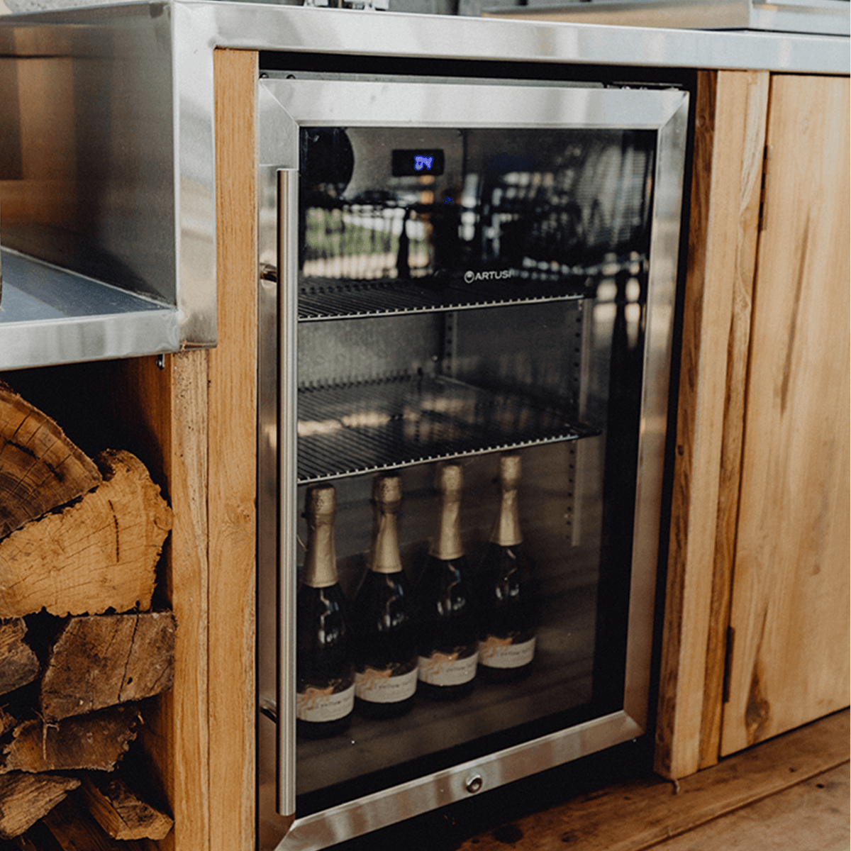 Artusi AOF3S triple door outdoor beverage chiller features
