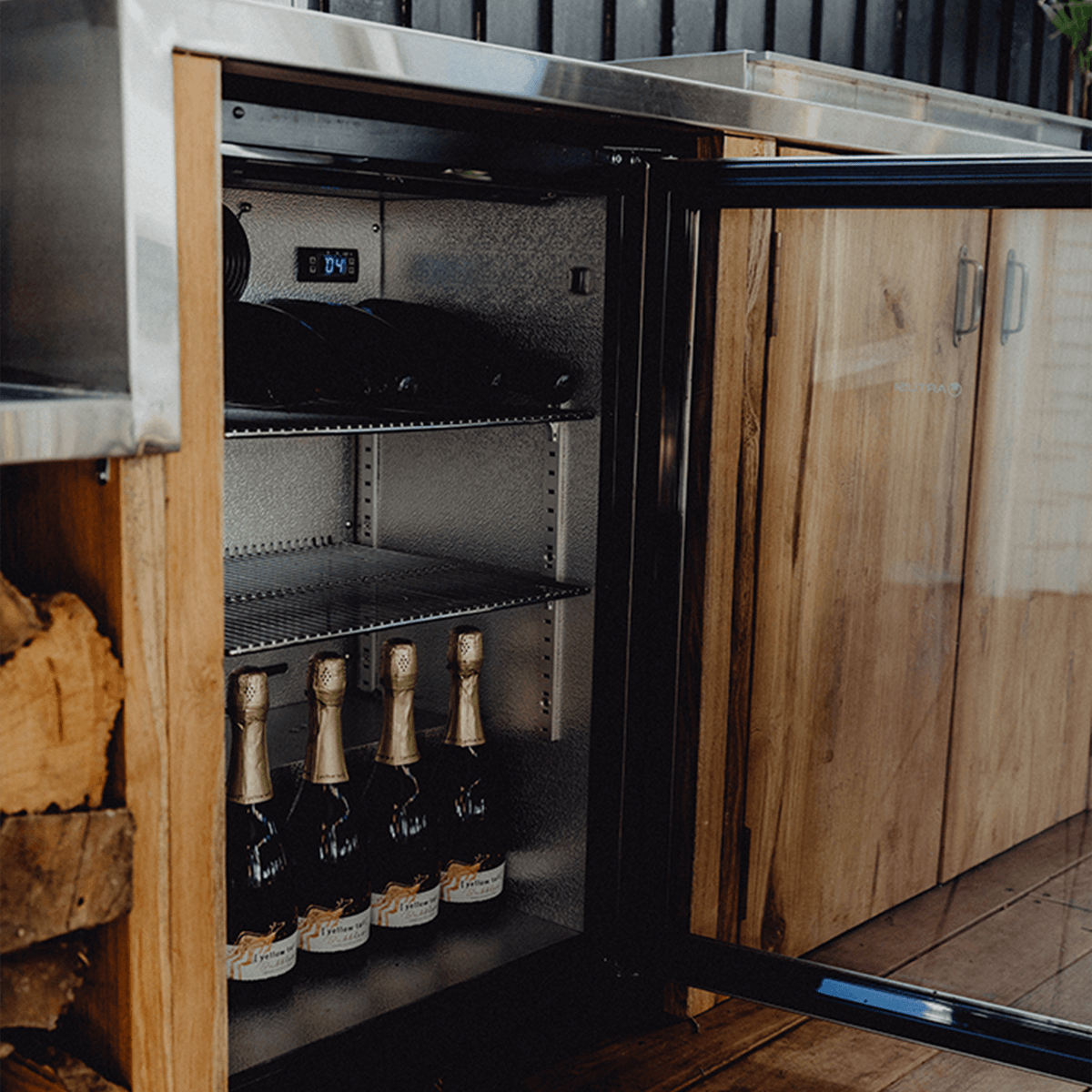 Artusi AOF3S triple door outdoor beverage chiller interior