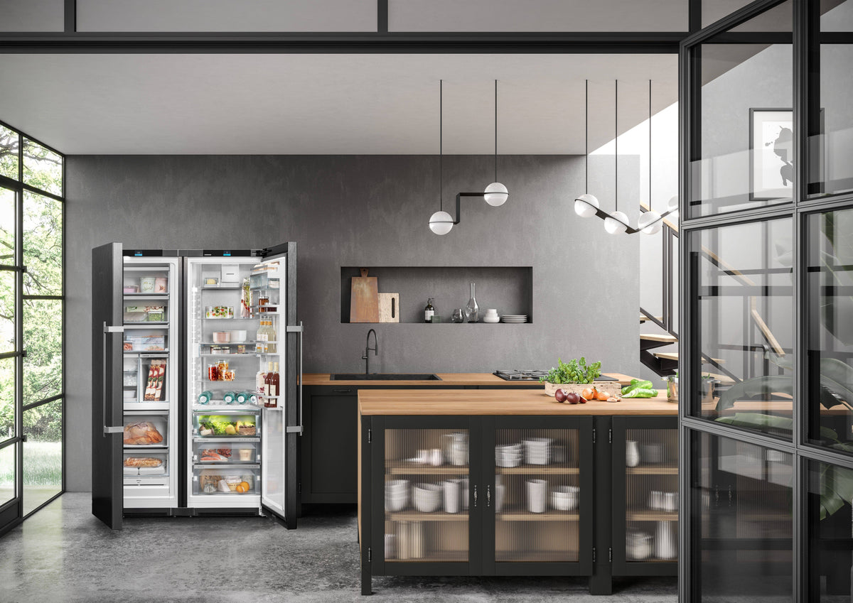 Liebherr XRFbsh 5265 BlackSteel side-by-side fridge-freezer lifestyle view