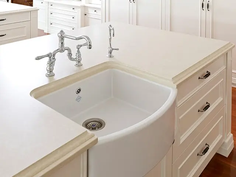 Shaws Run-Out Model SCWT595WH Waterside 600mm Wide Sink