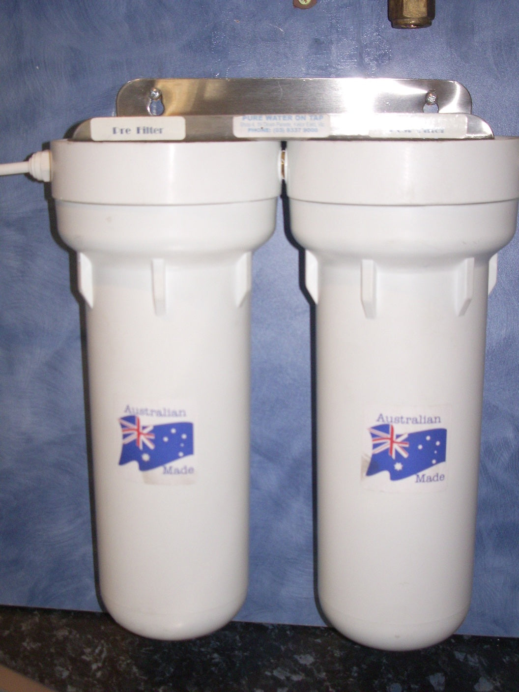 Resin Twin under bench unit with carbon cartridge
