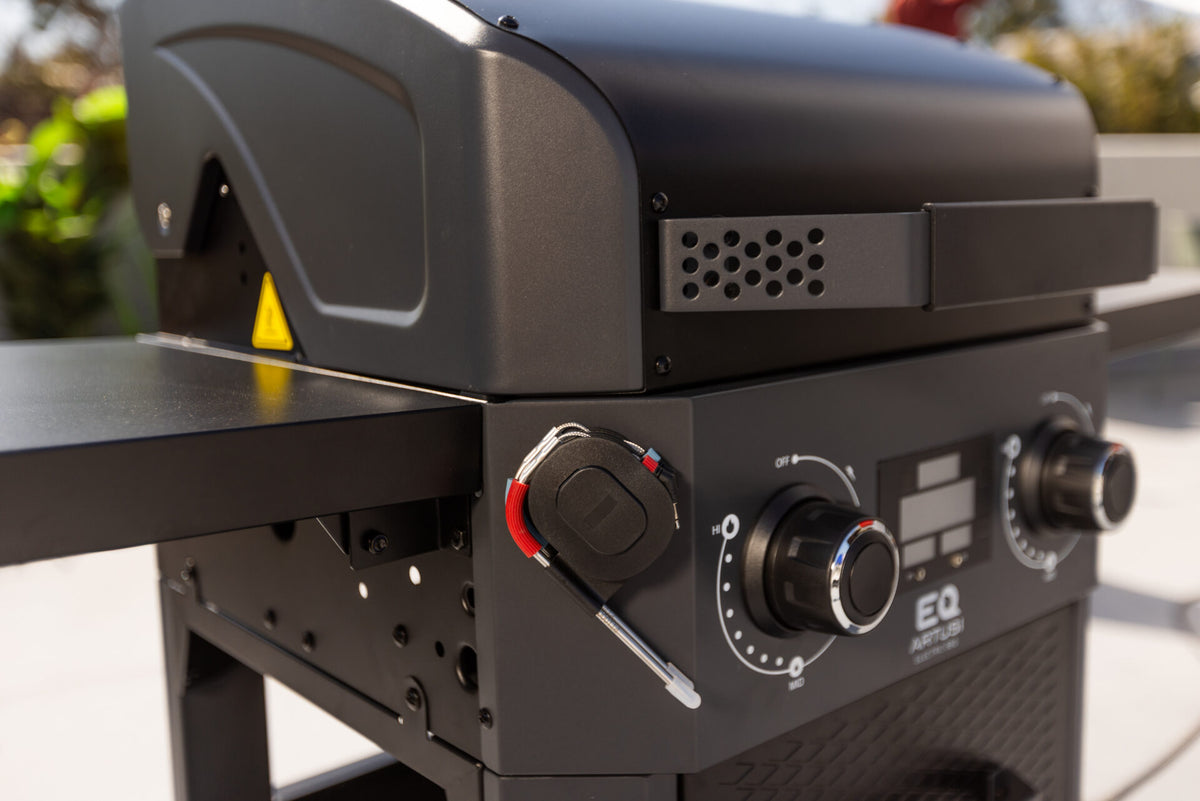 Artusi ATBBQ2ET electric trolley BBQ, lifestyle view