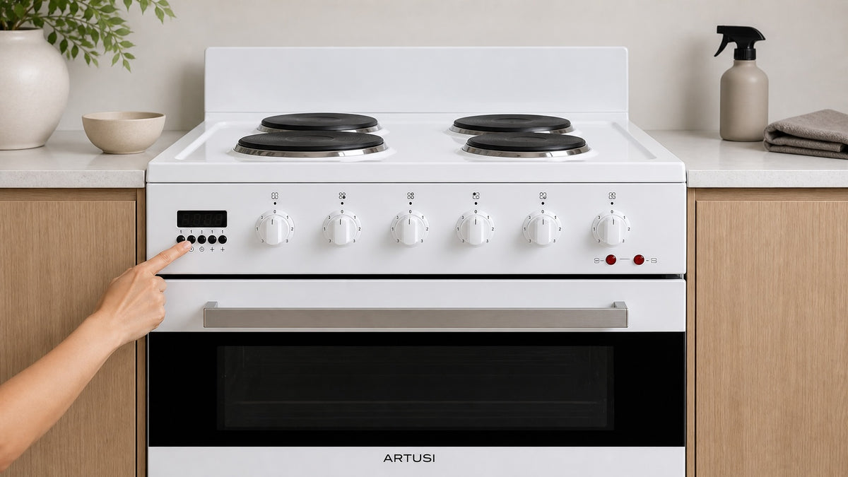 Artusi AFE607W 60cm Freestanding Electric Cooker lifestyle - simple control