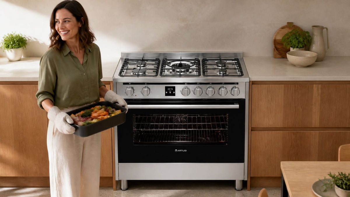 Artusi AFG915 90cm Freestanding Dual Fuel Cooker lifestyle - everyday cooking
