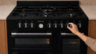 Artusi AFGR935 90cm Freestanding Cooker lifestyle - simple control