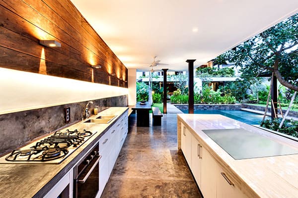 Cook N Dine built-in teppanyaki grill in a home setting