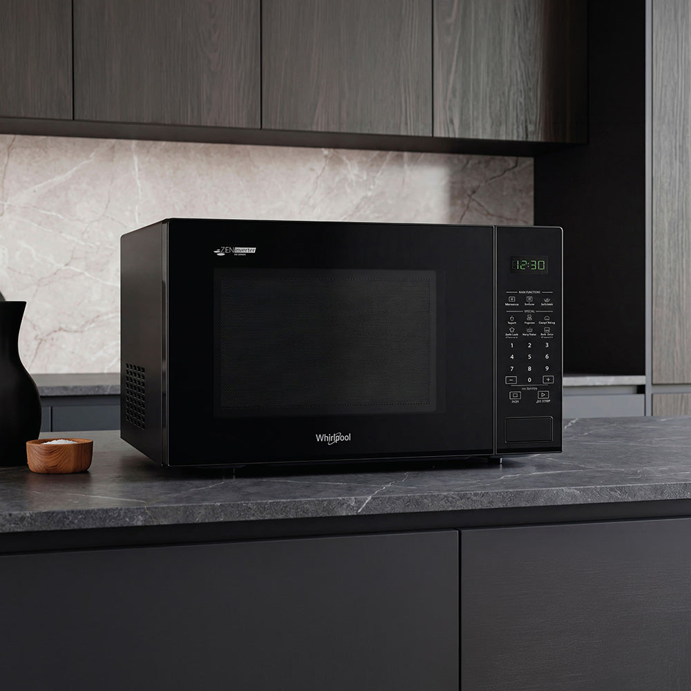 Whirlpool MWP301IFBA 30L Flatbed Microwave Oven in Black - lifestyle
