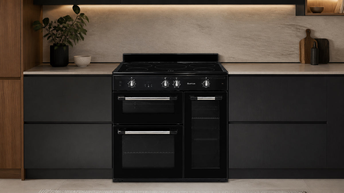 Artusi AFIR935B 90cm Freestanding Induction Cooker lifestyle - everyday cooking