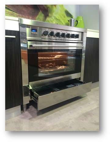 Kleenmaid OFS9031 90cm Wide Dual Fuel Freestanding Cooker